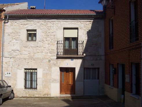 ES_CYL_VALL Encinas-de-Esgueva-001-01 Casa particular