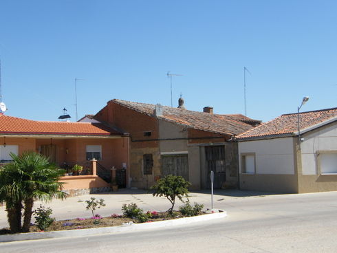 ES_CYL_ZAM Fuentelapeña-001-01 Casa particular