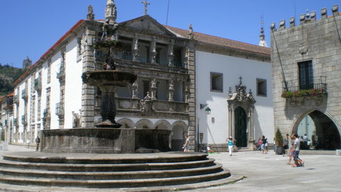 PT_VCA Viana-do-Castelo-001-01 Iglesia y casa de la Misericordia