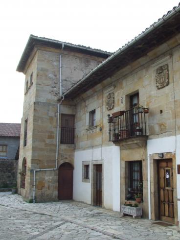 ES_AST_AST Cabrales-003-01 Arenas de Cabrales, Palacio de Mestas y Cossío 1 y 2