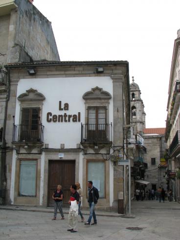 ES_GAL_PON Vigo-002-05 Plaza-de-la-Constitución