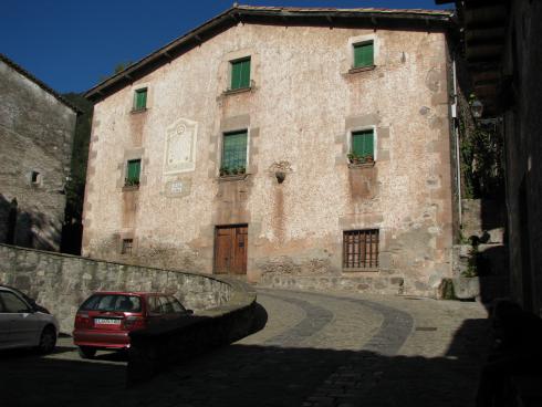 ES_CAT_GIR Vall-de-Bas-001-01 San-Privat-de-Bas, Cal-Monjo